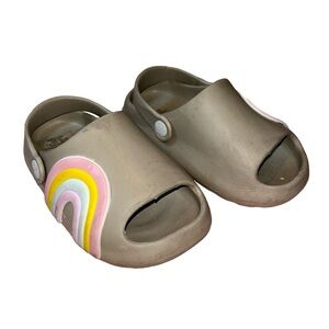 Koala Kids beige rainbow crocs toddler girls size 9